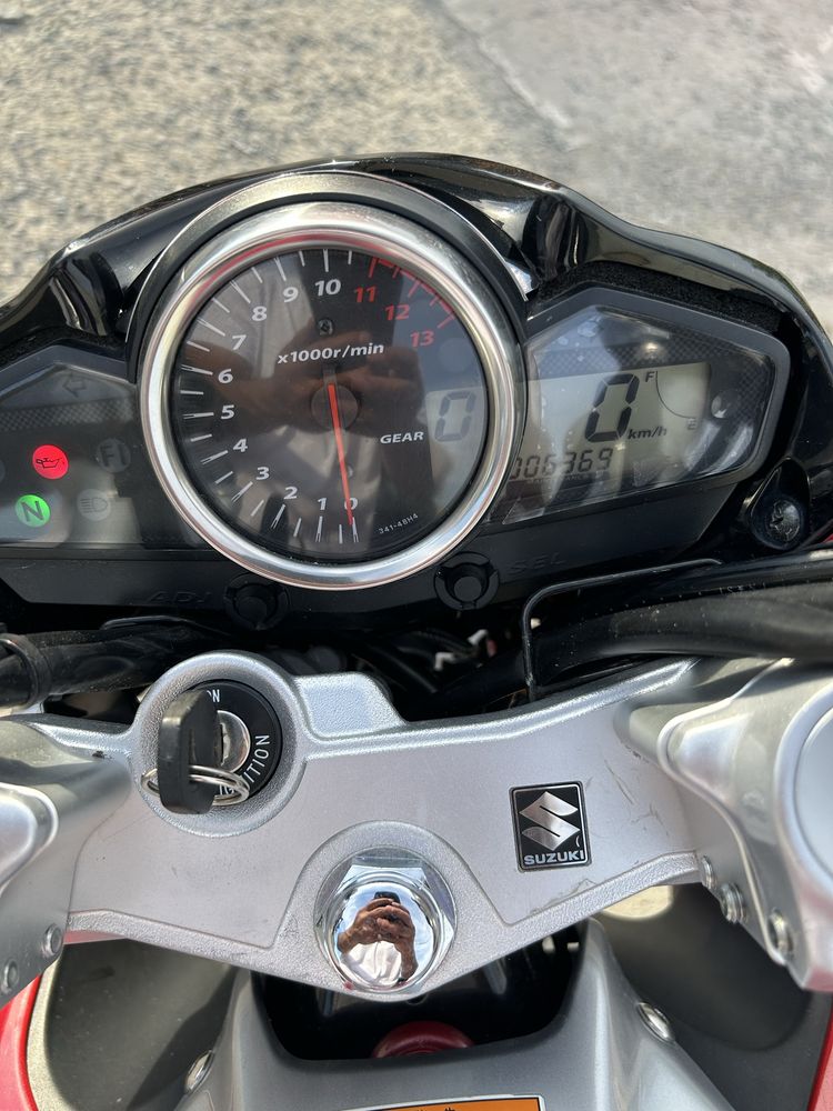 Сузуки GSR250 (GW250) в отлчном сост.без вложений и без проблем  срочн