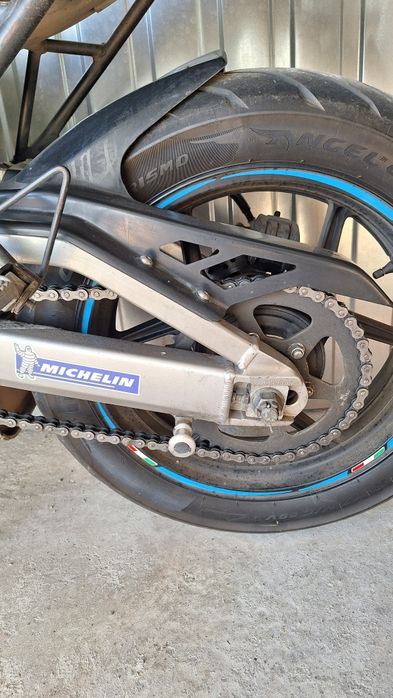 Kawasaki Versys 650 de vânzare sau schimb cu Supermoto.