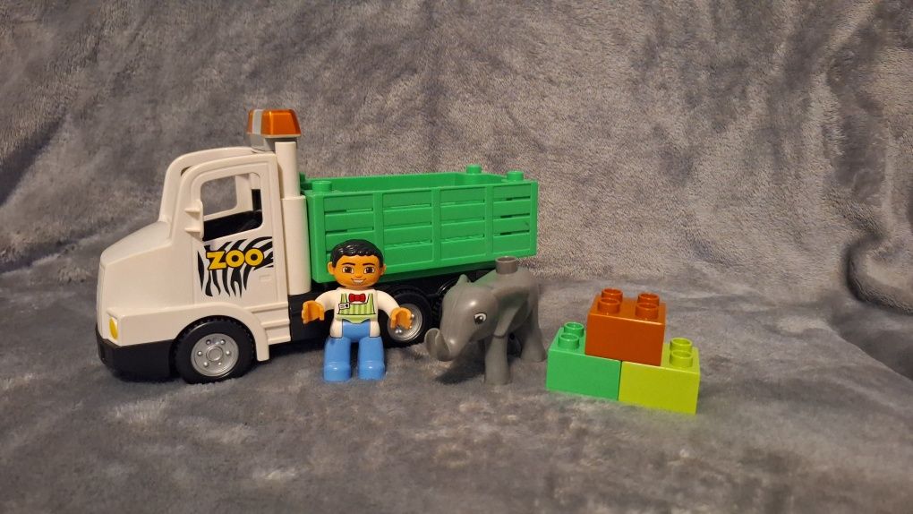 Lego duplo camion zoo