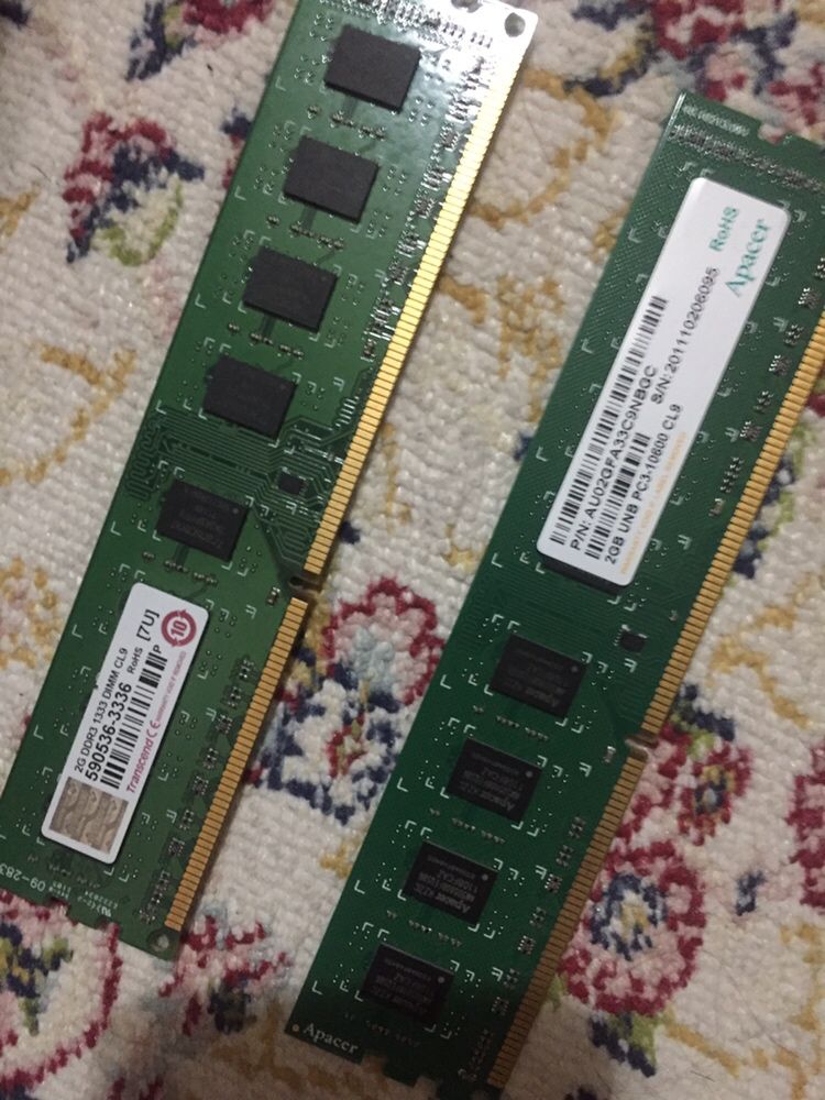 Две оперативки ddr3 2gb