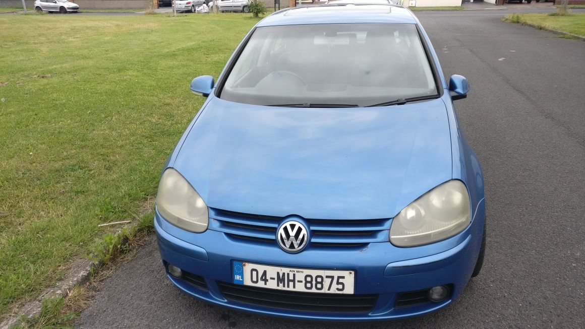 Vindem piese rezultate din dezmembrarea unui Volkswagen Golf 5