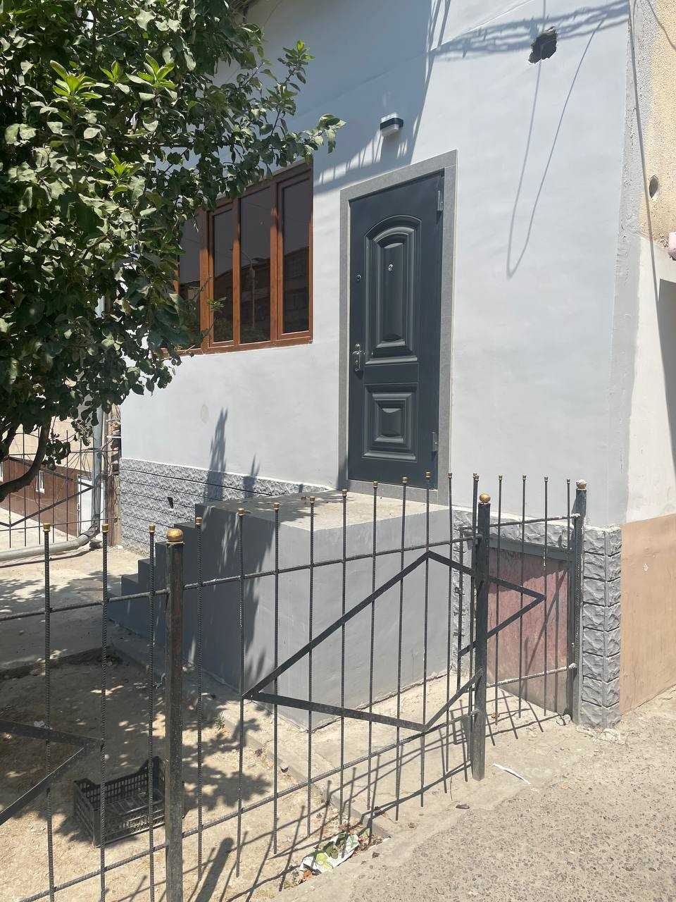 Ibn Sino 1 mavzeda 1 xonali kvartira ijaraga beriladi