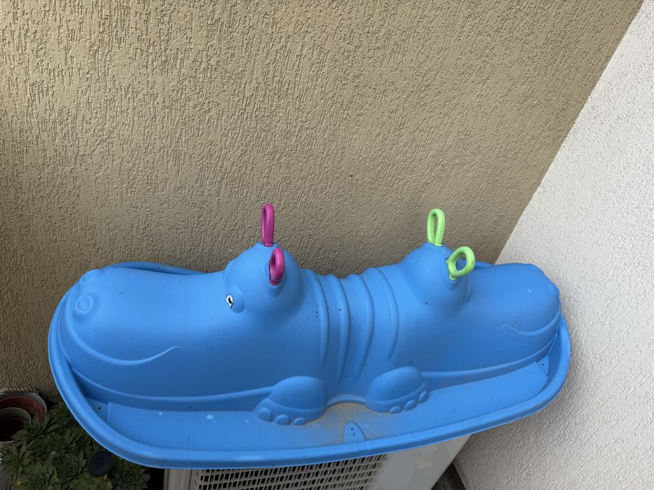 Balansoar interior/gradina