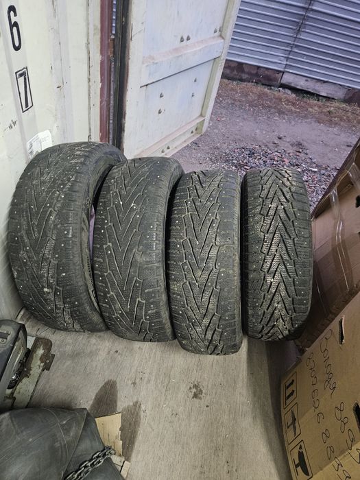 Резина  235/65/16/С