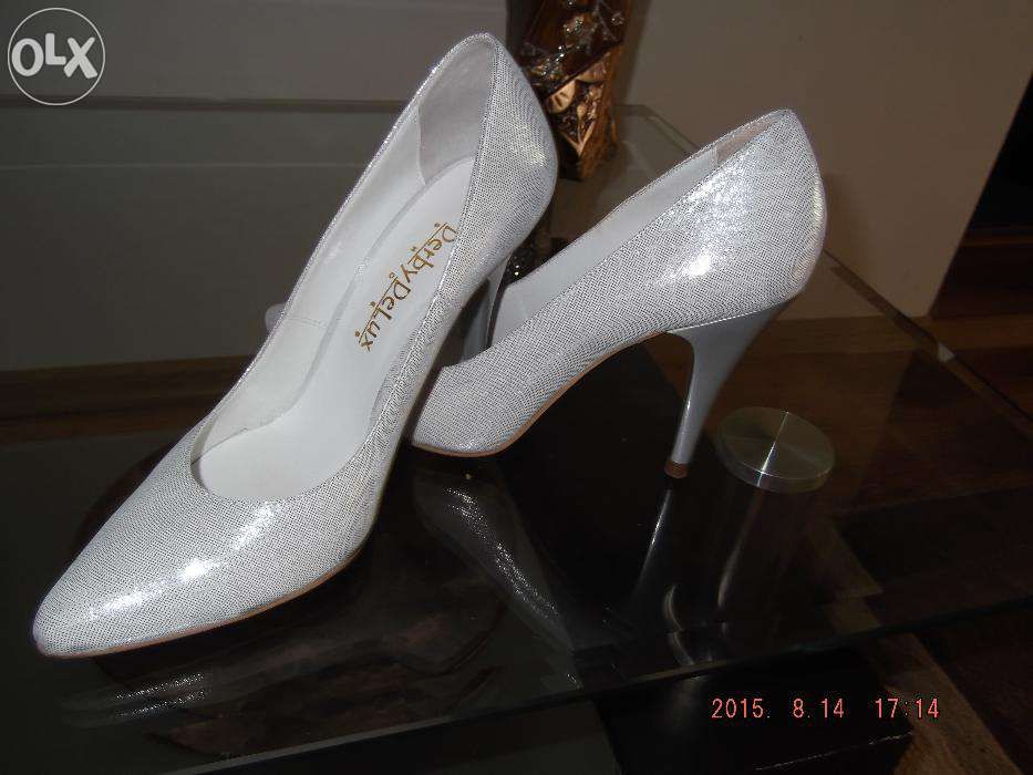 pantofi stileto arginti
