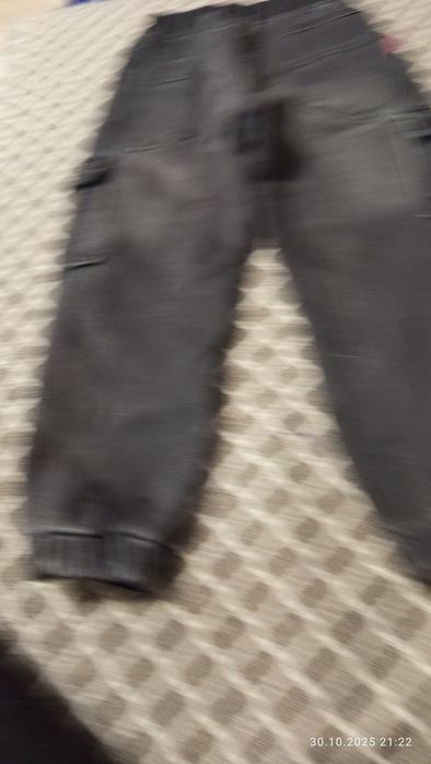 Джинсовые брюки детские  демисезонные