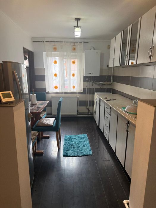 Apartament de închiriat