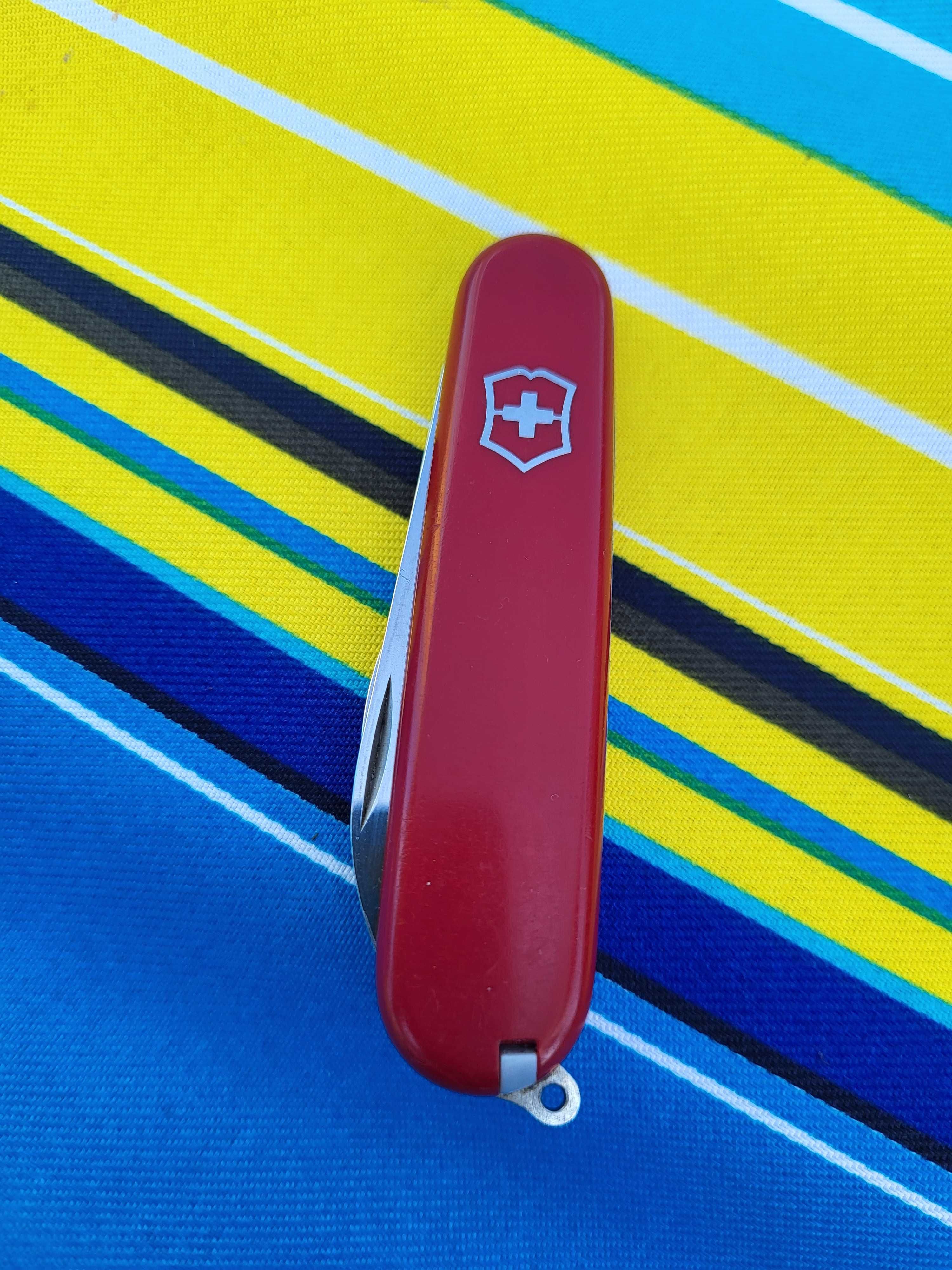 Продавам Victorinox Bantam/ Викторинокс бантам