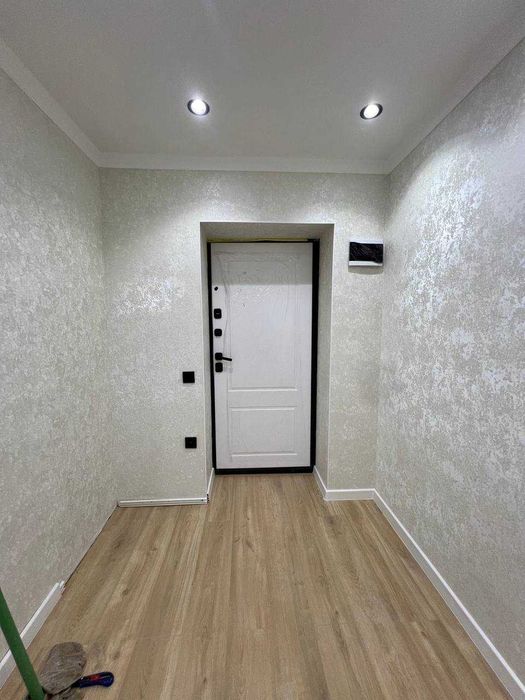 Максим Горький 2в3х ком с новым ремонтом с мебелью и техникой