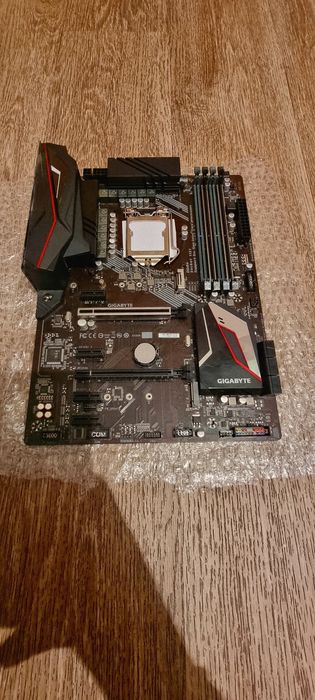 Placă de baza GIGABYTE Z390 gaming X