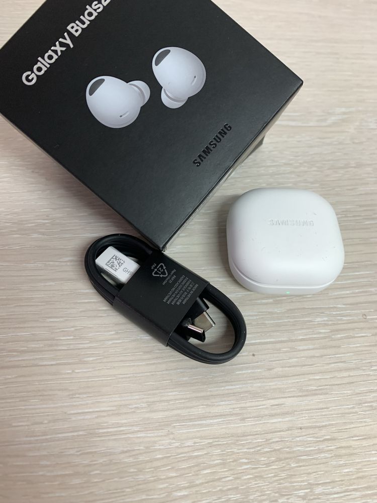 Срочно новые оригинал наушники Samsung Galaxy buds2 pro