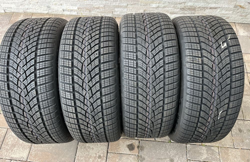 Jante 853 NOI Originale BMW seria 4 i4 g26 Anvelope NOI 245 45 18