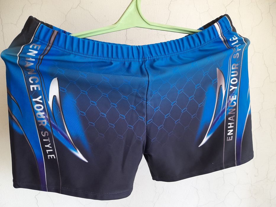 Продам плавки мужские новые (р-р 48)