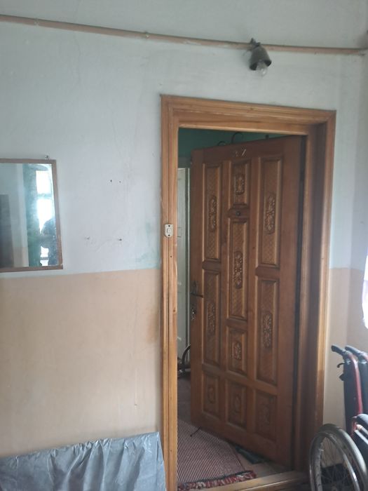 De vânzare apartament la curte zonă centrală Brăila