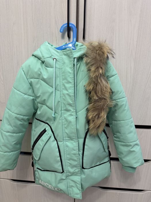 Продам зимний пуховичек
