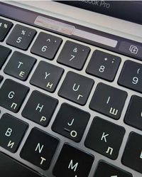 русификация клавиатуры , лазерная гравировка клавиатуры  macbook noteb