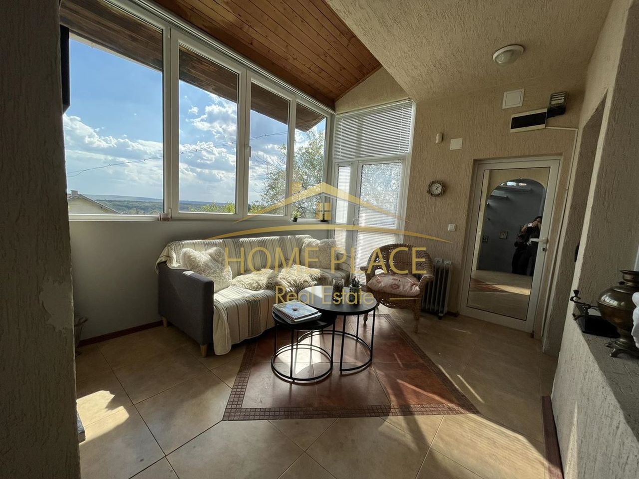 Дава се под наем Къща в Варна, м-т Ракитника - 200 кв.м за 1275 € - Снимка #4