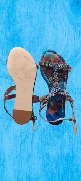 Alma en Pena sandale speciale - albastru multicolor si margele 37