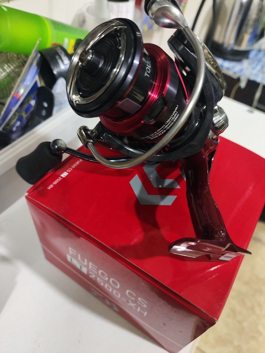 Продается катушка daiwa fuega 2500
