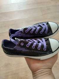 Converse noi 33.