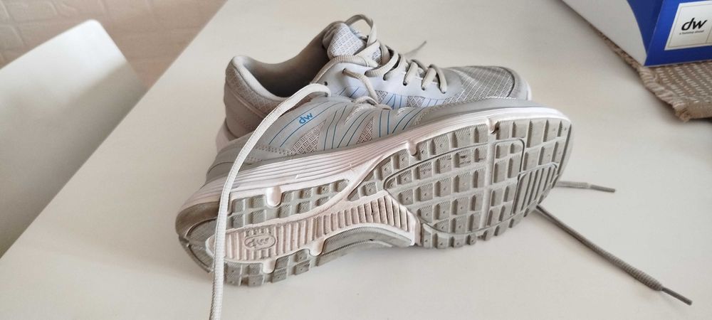 Унисекс ортопедични обувки DIAWIN широко ходило 39 medium/M