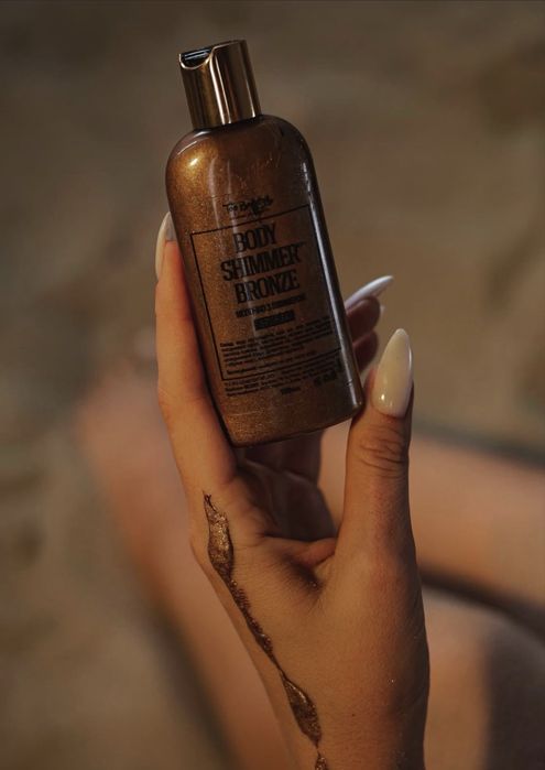 Блестящо масло за тяло