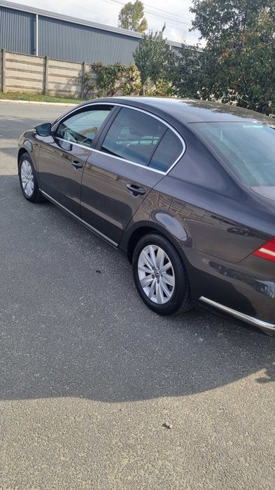Vw passat berlina an 2012