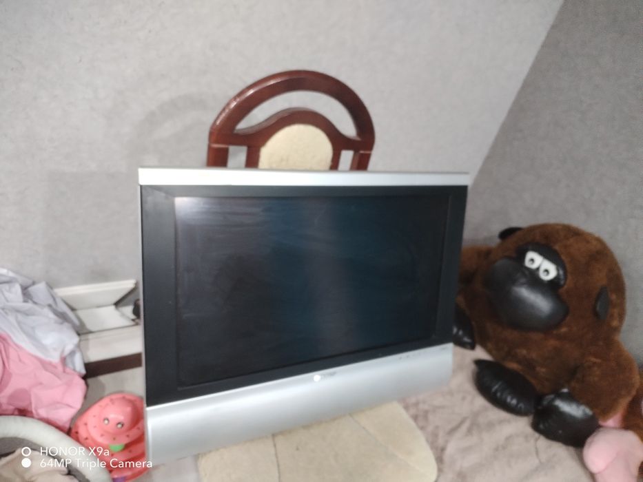 Продам телевизор