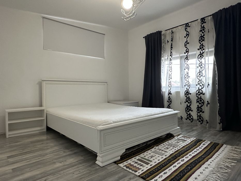 Vand sau inchiriez casa lipovei