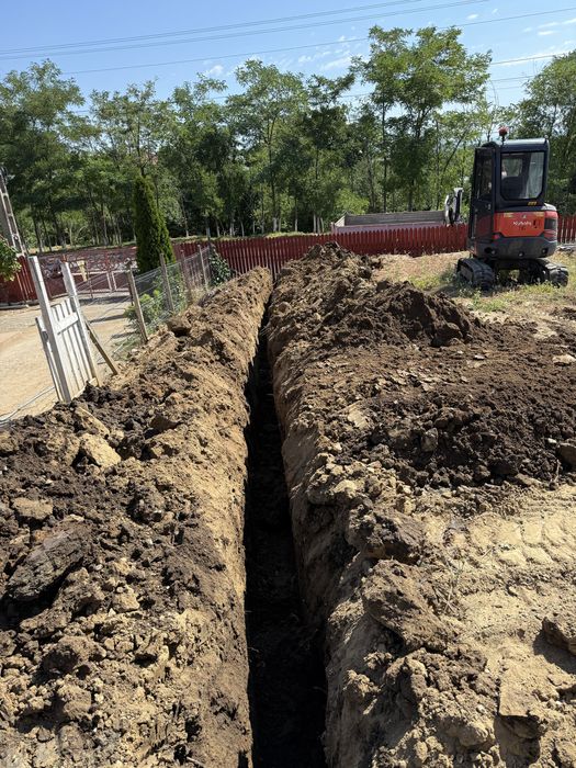 Sapaturi cu miniexcavator