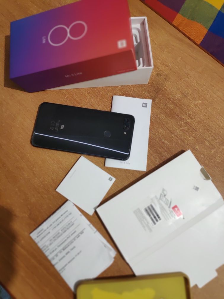 Смартфон Xiaomi mi8 lite