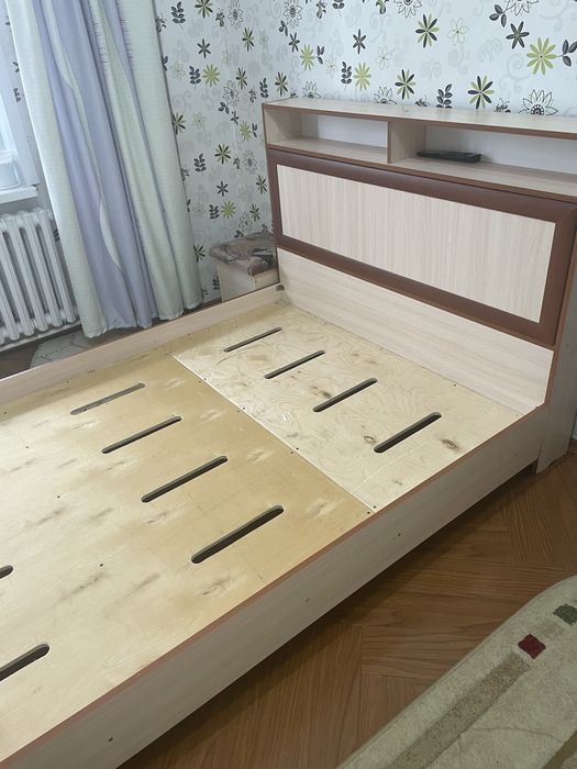 Продам кровать 1,4 на 2