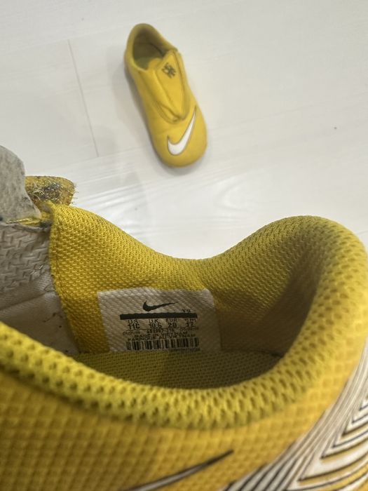 Nike детски бутонки Neymar Jr. размер 28