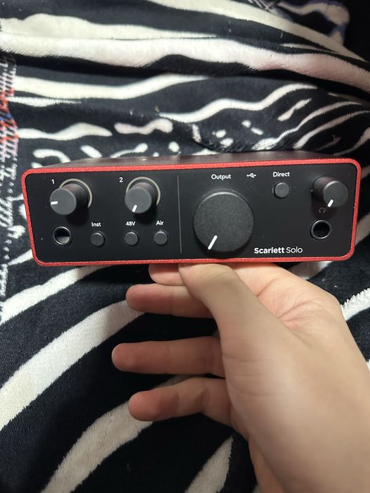 Комплект: Focusrite Scarlett Solo 4th Gen + Beyerdynamic DT 770 Pro