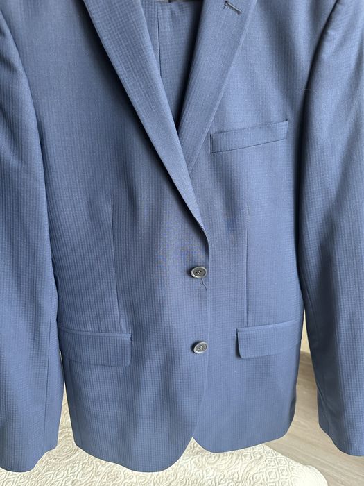 Продам мужуской             костю    пиджак +          брюки