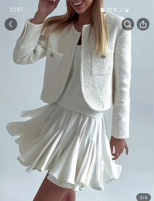 Fusta marimea s  culoare alba