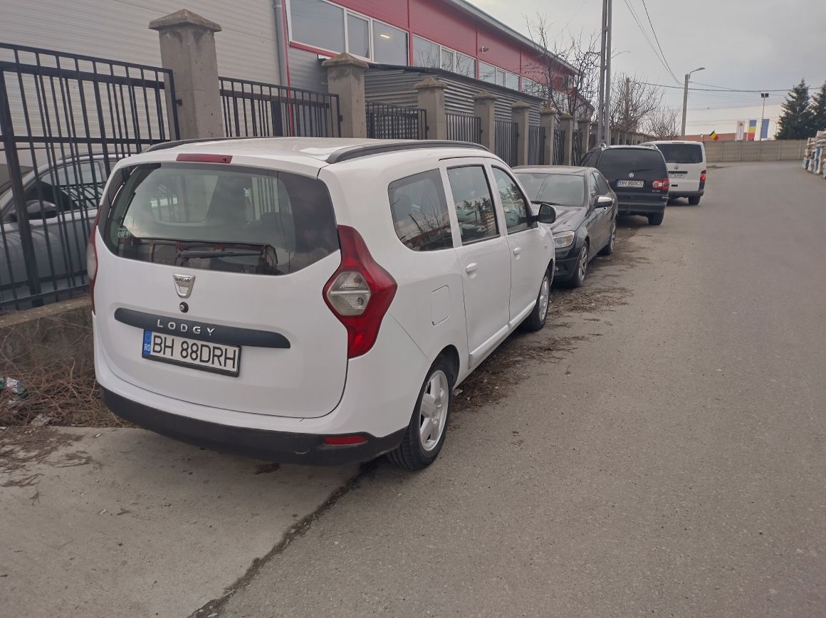 Vând sau schimb Dacia logdy 1.6 benzina + gaz