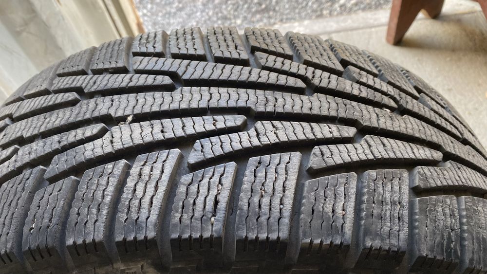 Шины Nokian 225/60/17 2 шины