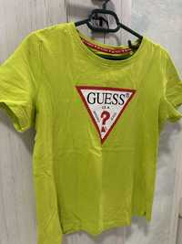 Vand tricou verde neon Guess