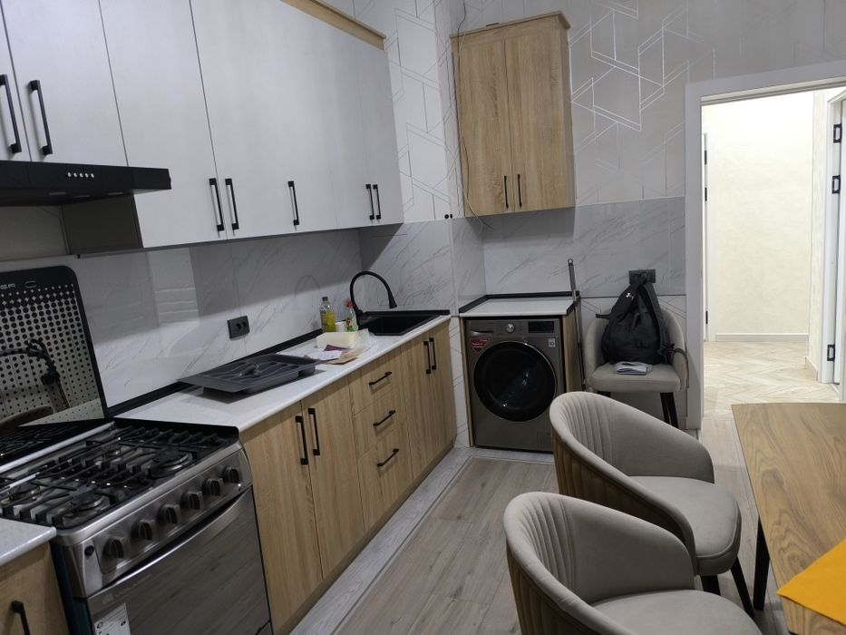 Яшнобод канечкани Олдидаги янги курулган домда 2*3 хона