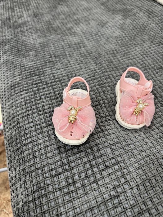 Туфли на девочку