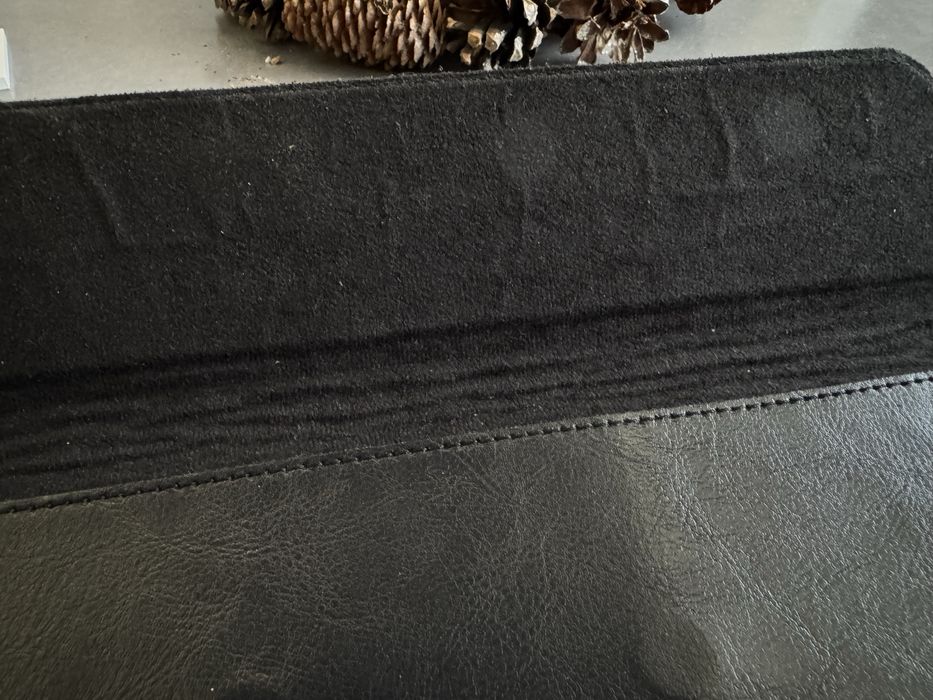 Кожена чанта за Macbook pro 14”