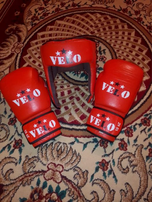 Сатылымда VELO перчатка,шлем (оригинал)