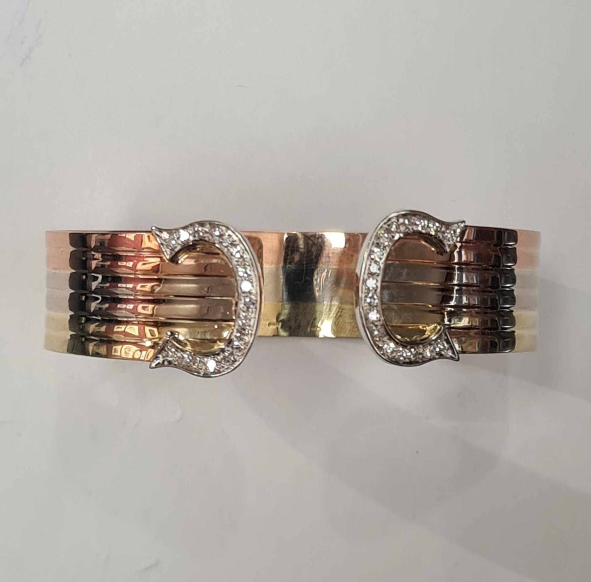 Bratara din aur in 3 culori 18k, model Cartier cu diamante naturale,