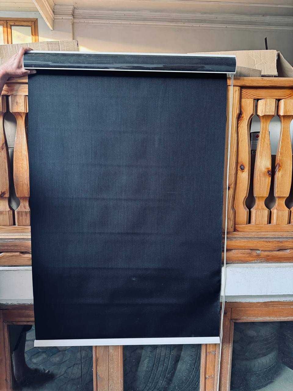 Продаются рулонные шторы (жалюзи)