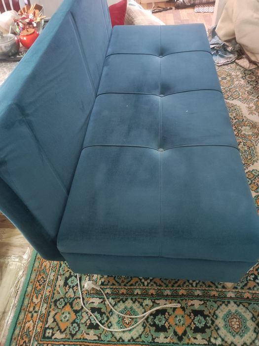 Тахта в хорошем состоянии