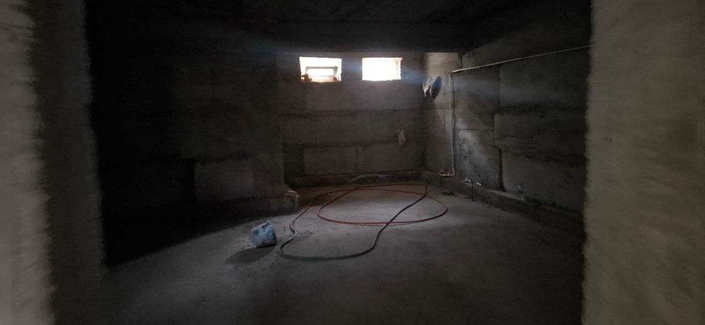 3 Хоналик уй  тезда  сотилади падвали билан