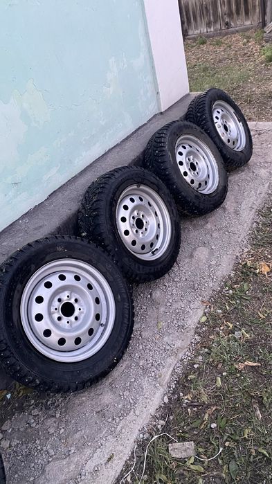 Продам зимнею резина на 14