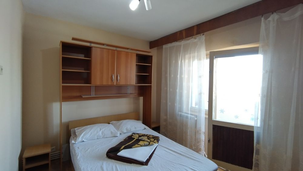 Închiriez apartament zona Tosca, pe termen lung