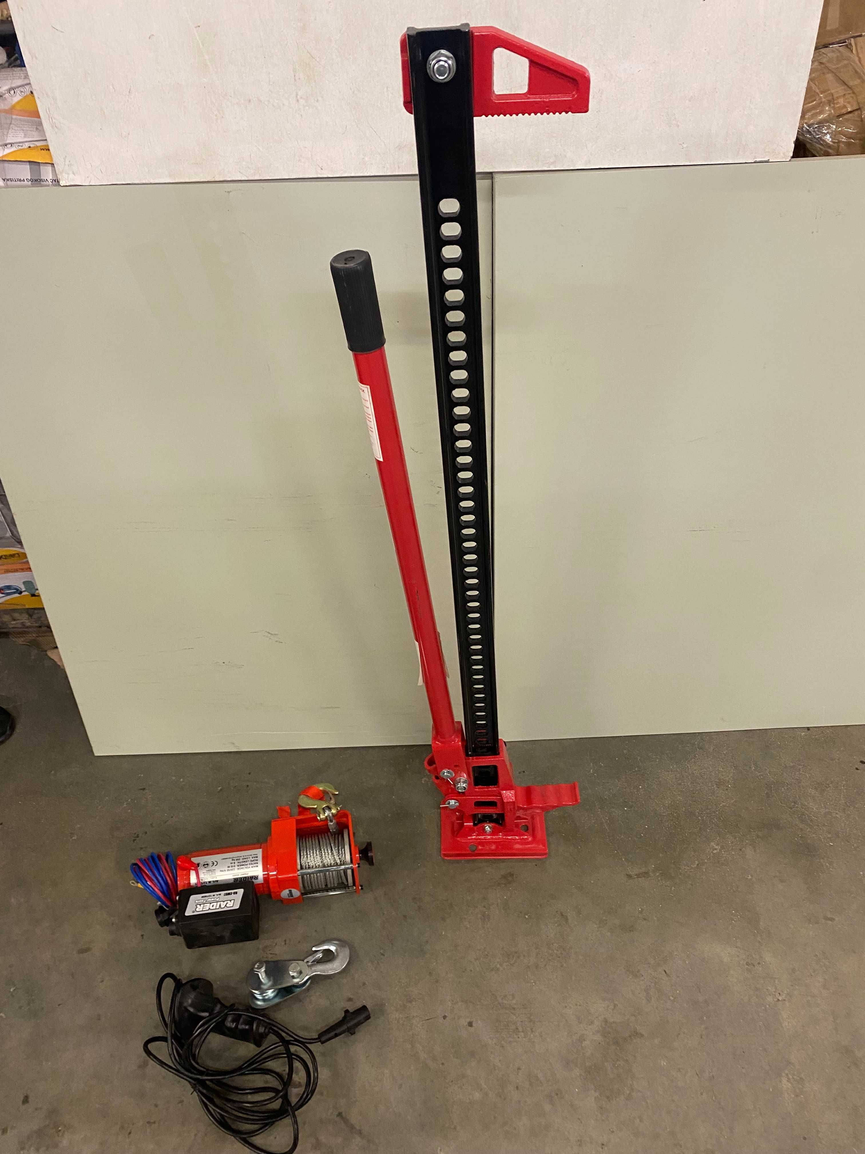 121605	Автолебедка 12V 1360kg с въже 14m RD-EW05